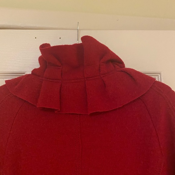 Chic Red Jacket from 🇫🇷FRANCE🇫🇷 - Picture 6 of 9